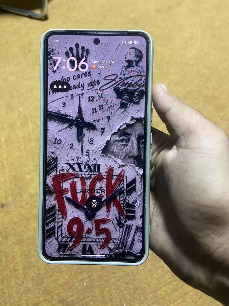 Google Pixel 8 Pro 1