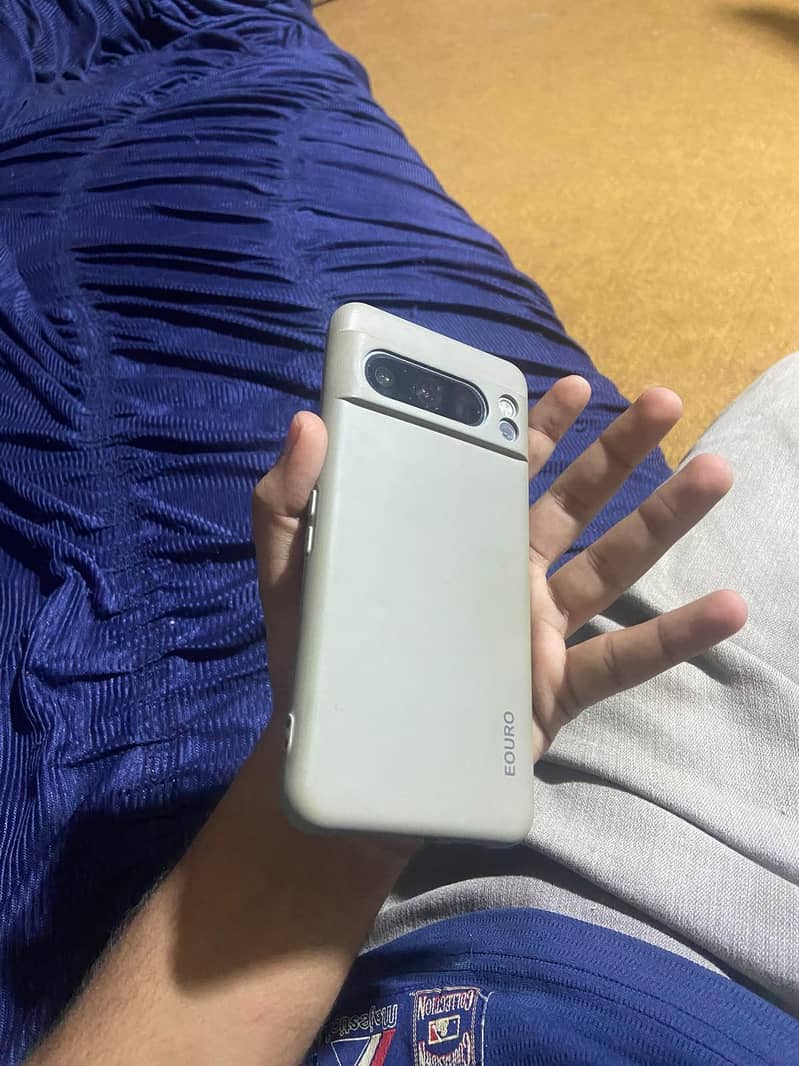 Google Pixel 8 Pro 6