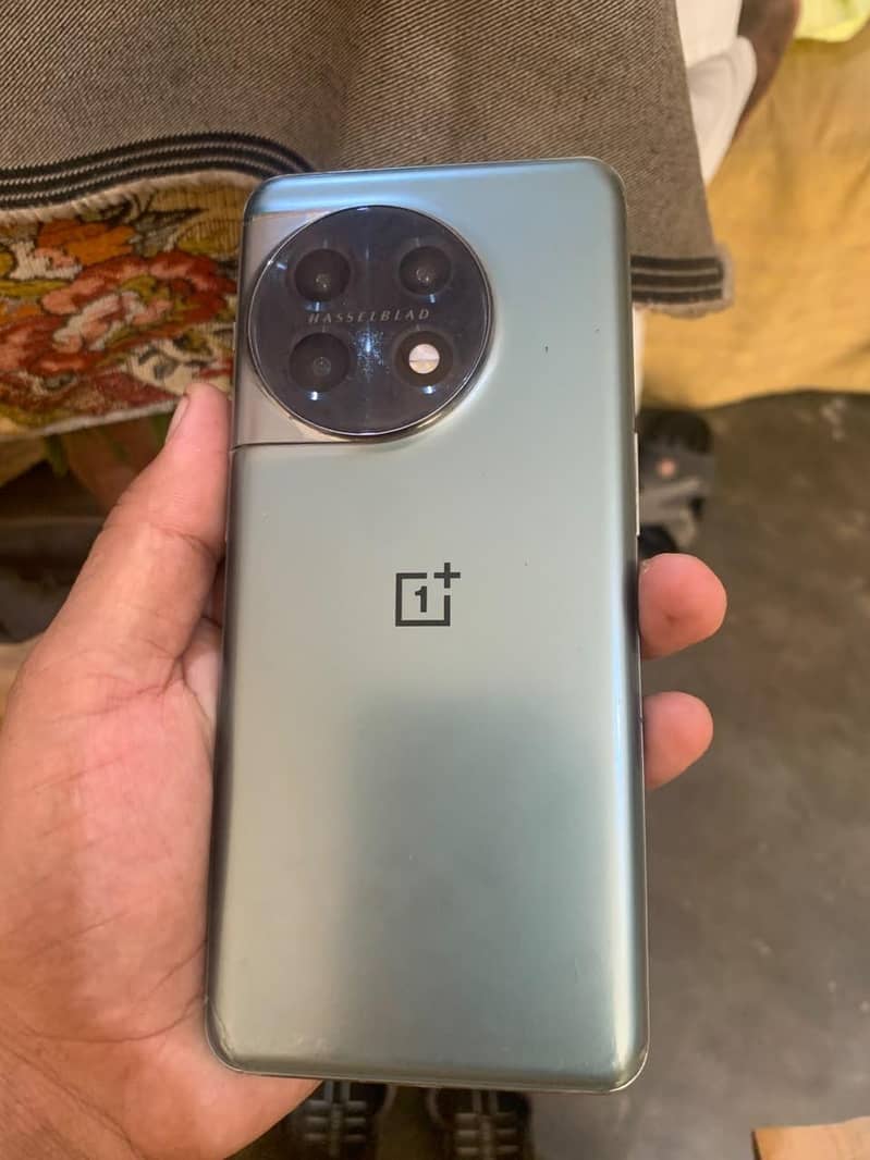 One Plus 11 1