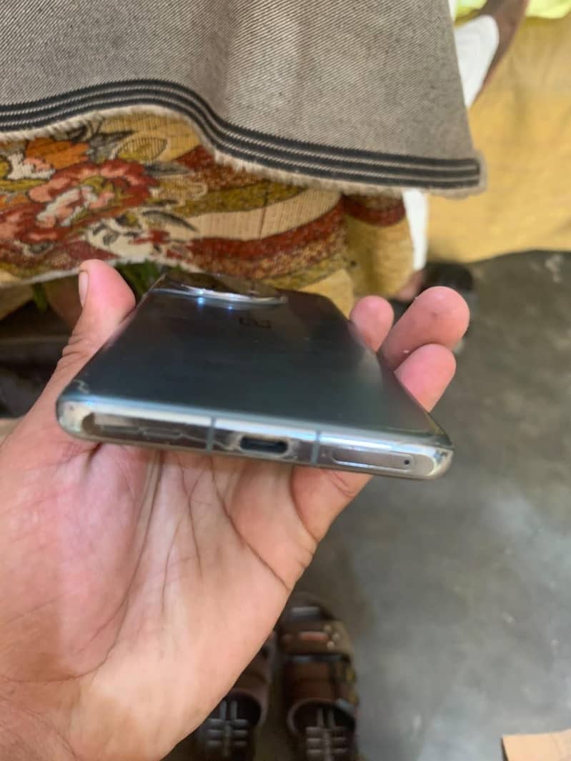 One Plus 11 4