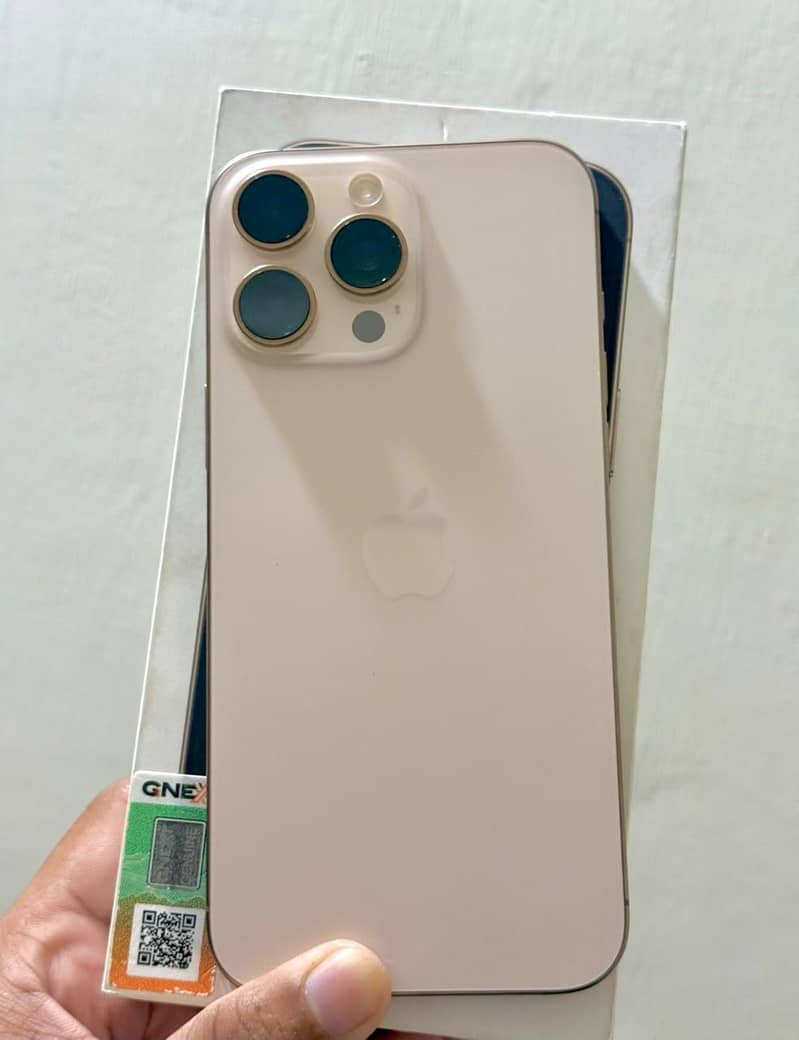 Apple iPhone 16 Pro Max 0