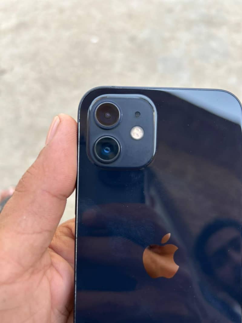 Apple iPhone 12 5