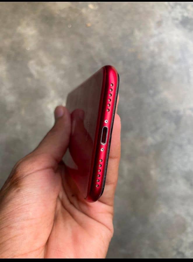 Apple iPhone SE 4