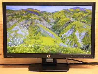 HP ProDisplay P221 a little damaged from above