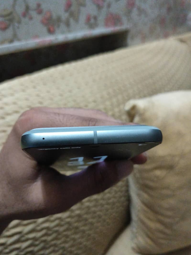 Google Pixel 8 1