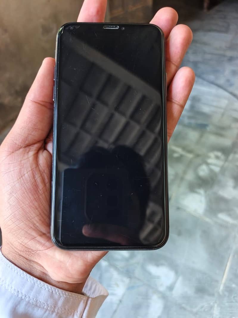 Apple iPhone X 3