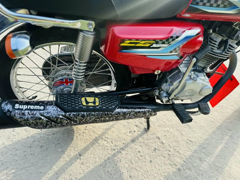 125 kickstart 4