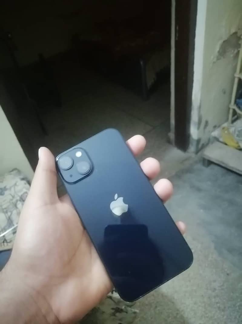 Apple iPhone 13 3