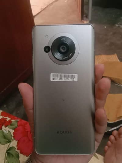 Sharp Aquos r7 pta approved 12/256 contact. 03269965013