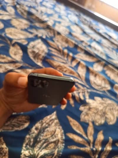 iphone 11 pro 256 factory unlock