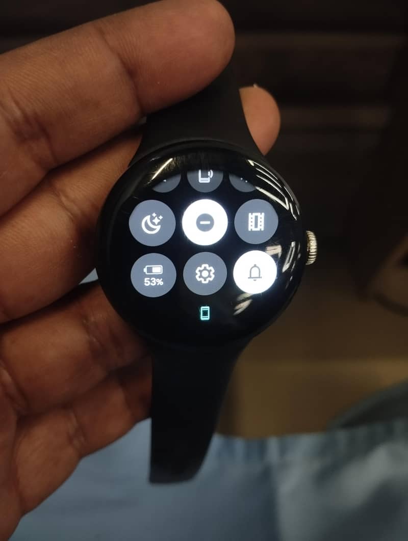 Google Pixel Watch 1 2