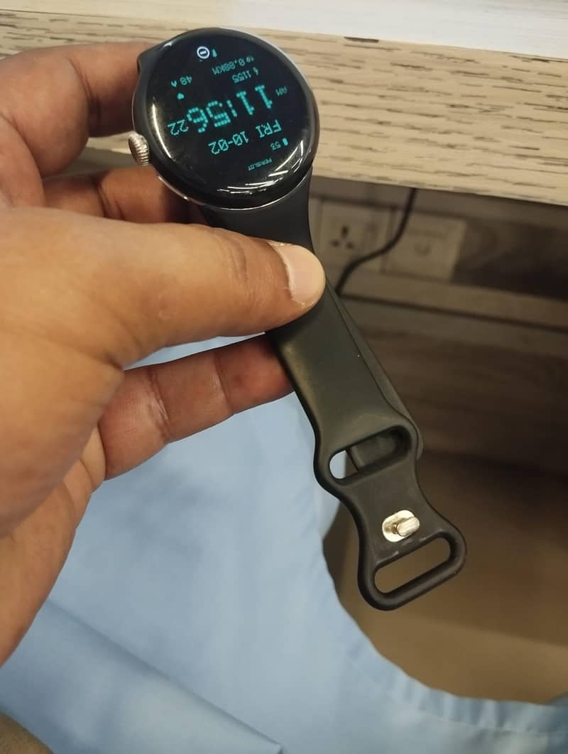 Google Pixel Watch 1 10