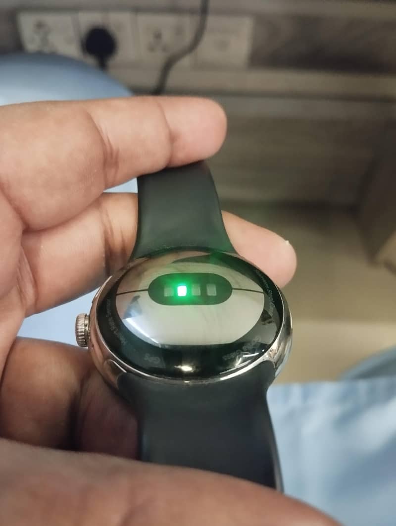 Google Pixel Watch 1 11