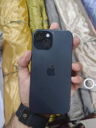Apple iPhone 15