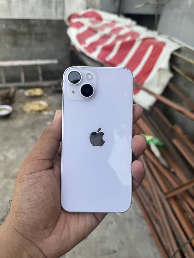 Apple iPhone 14 1