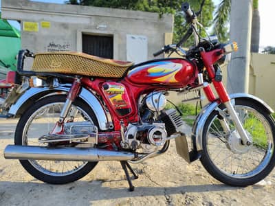 Yamaha YB100 (2 stock) 2010 model - Super Clean & Luch condition -