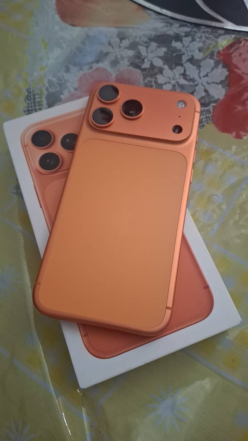 Apple iPhone 17 Pro Max 1