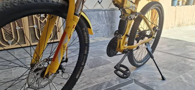 Land Rover Yellow Folding Mountain Bike