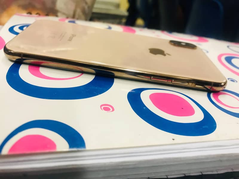 Apple iPhone XS 2