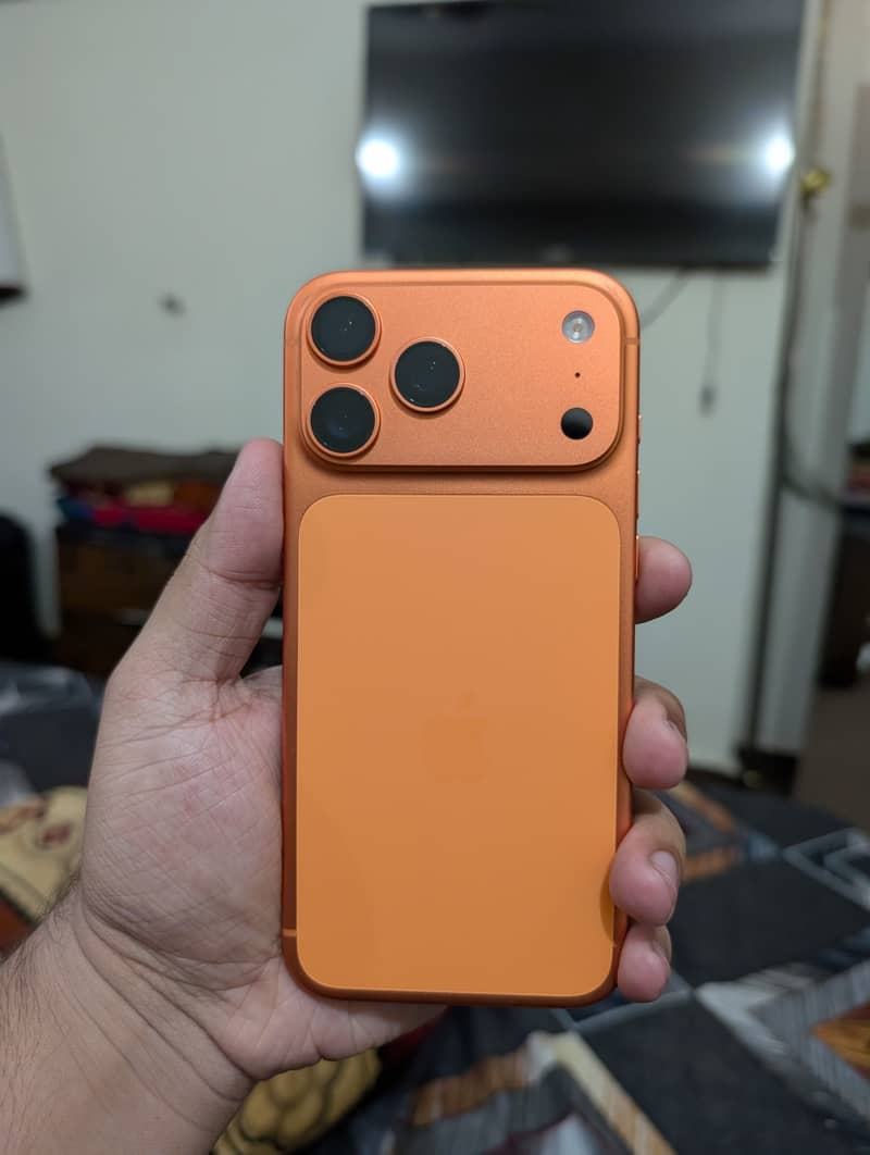 Apple iPhone 17 Pro Max 0