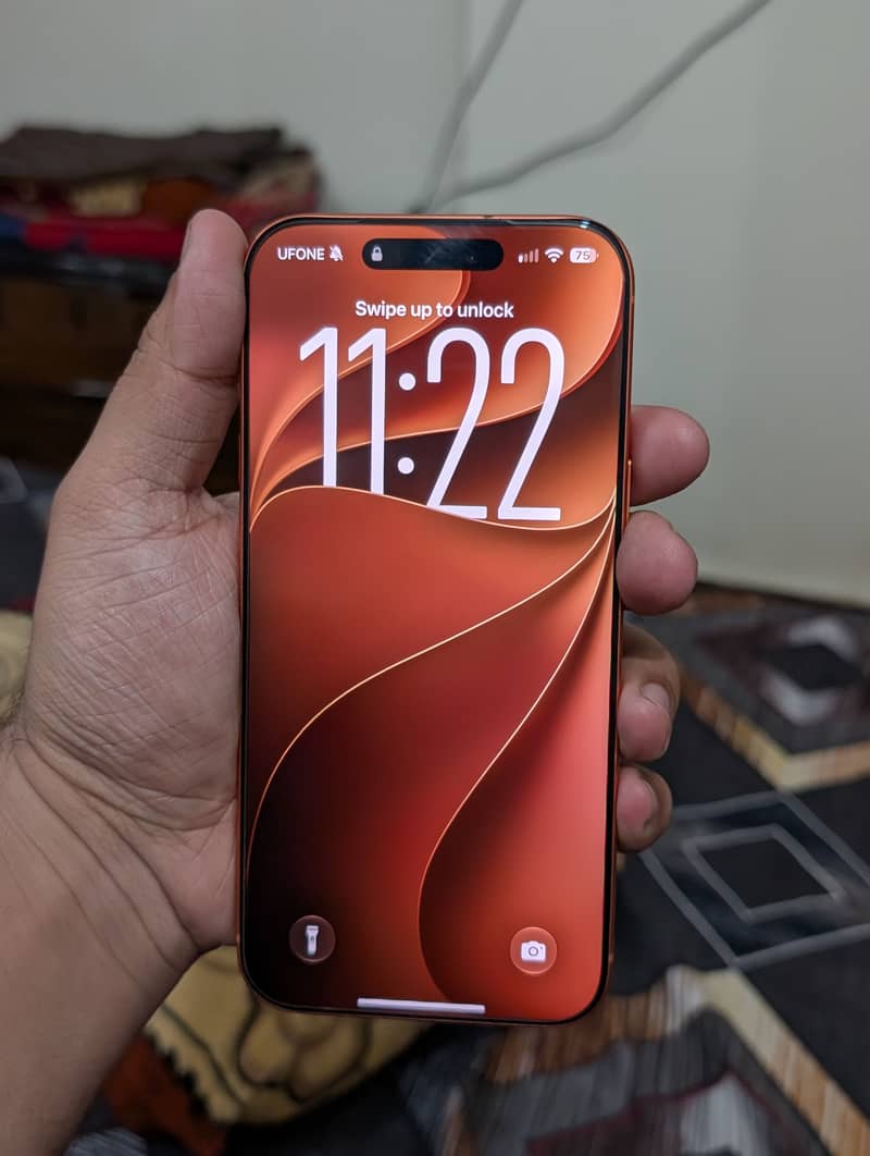 Apple iPhone 17 Pro Max 1