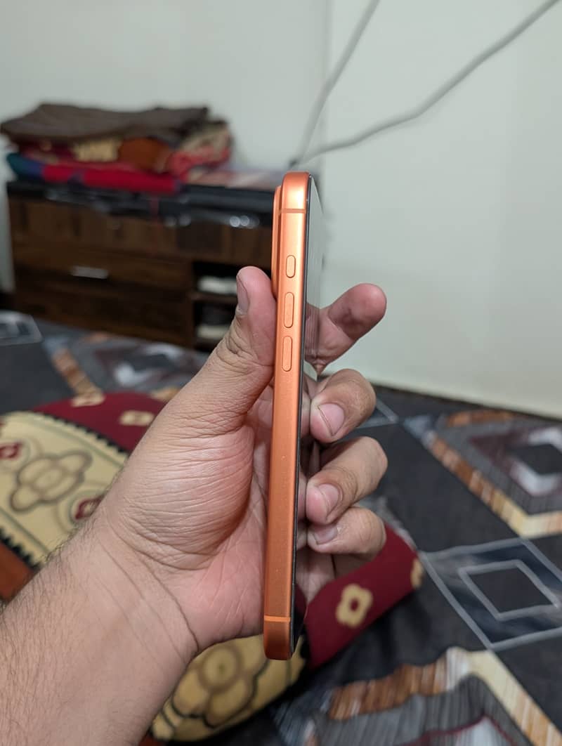 Apple iPhone 17 Pro Max 2
