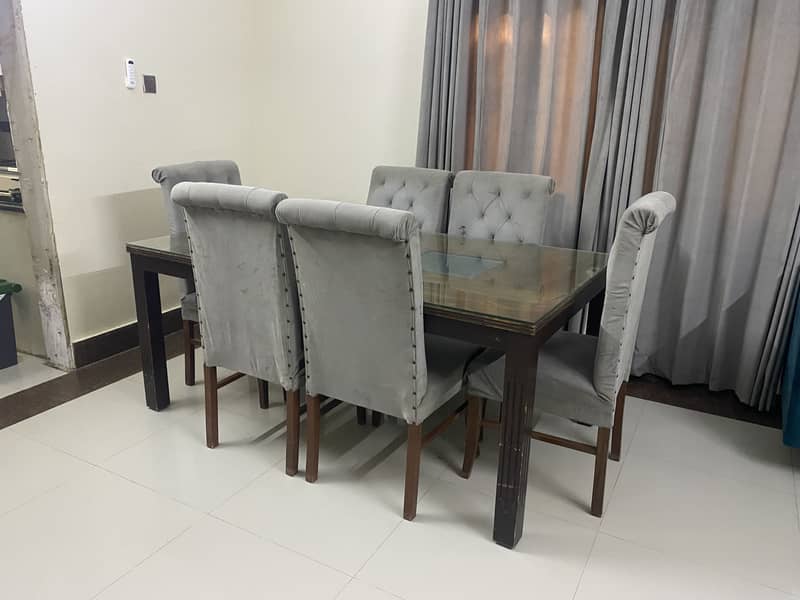 Dining table 3