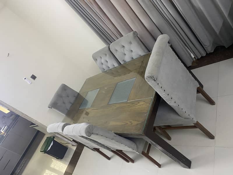 Dining table 5