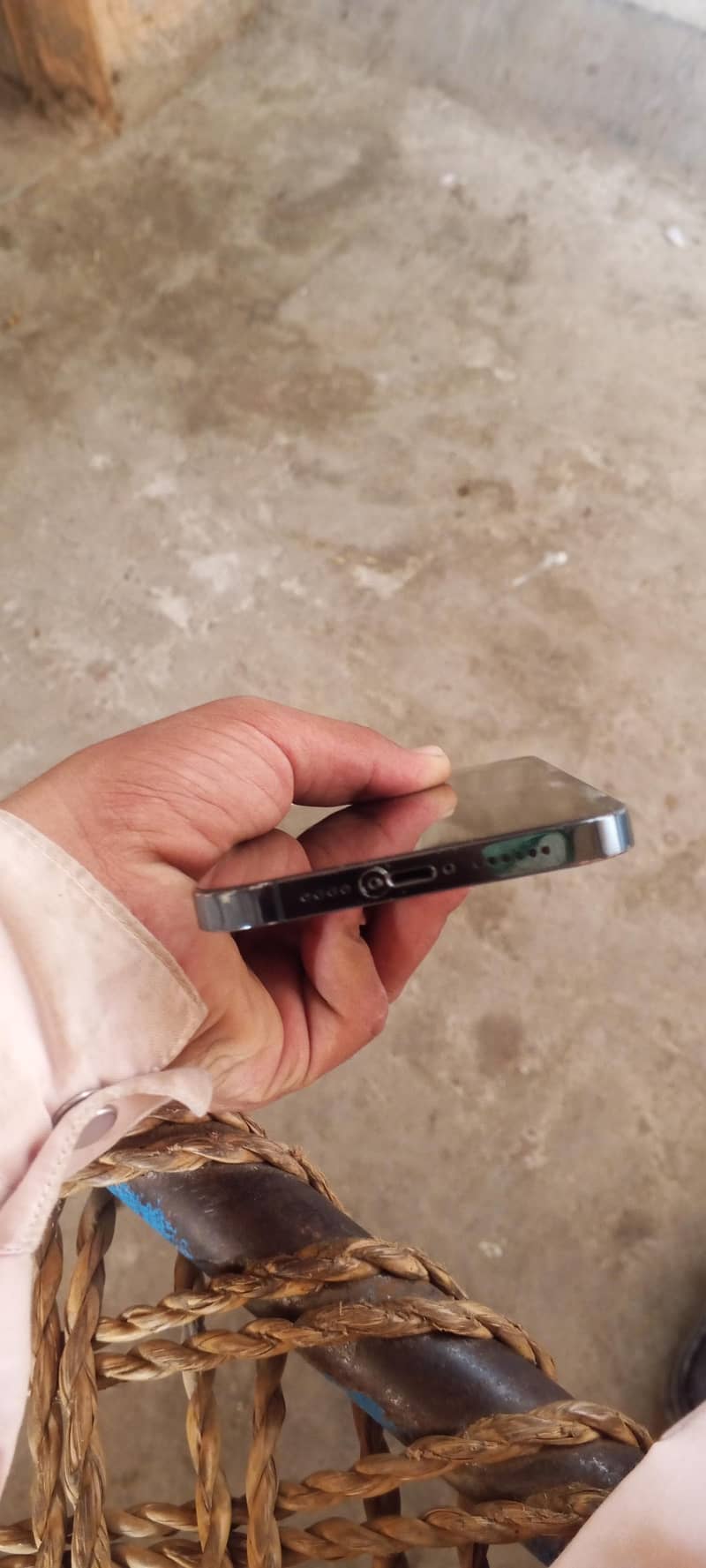 Apple iPhone 12 Pro Max 4