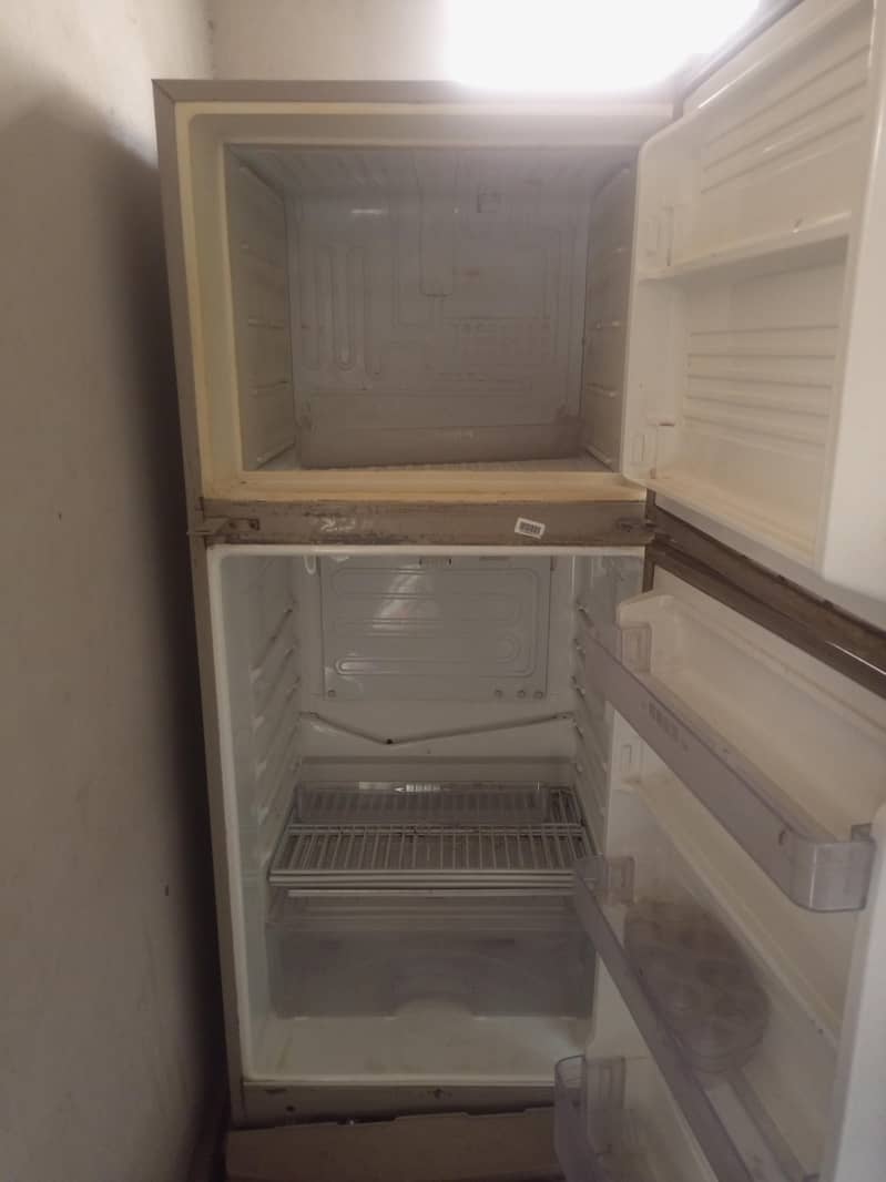 Dawlance frige 1