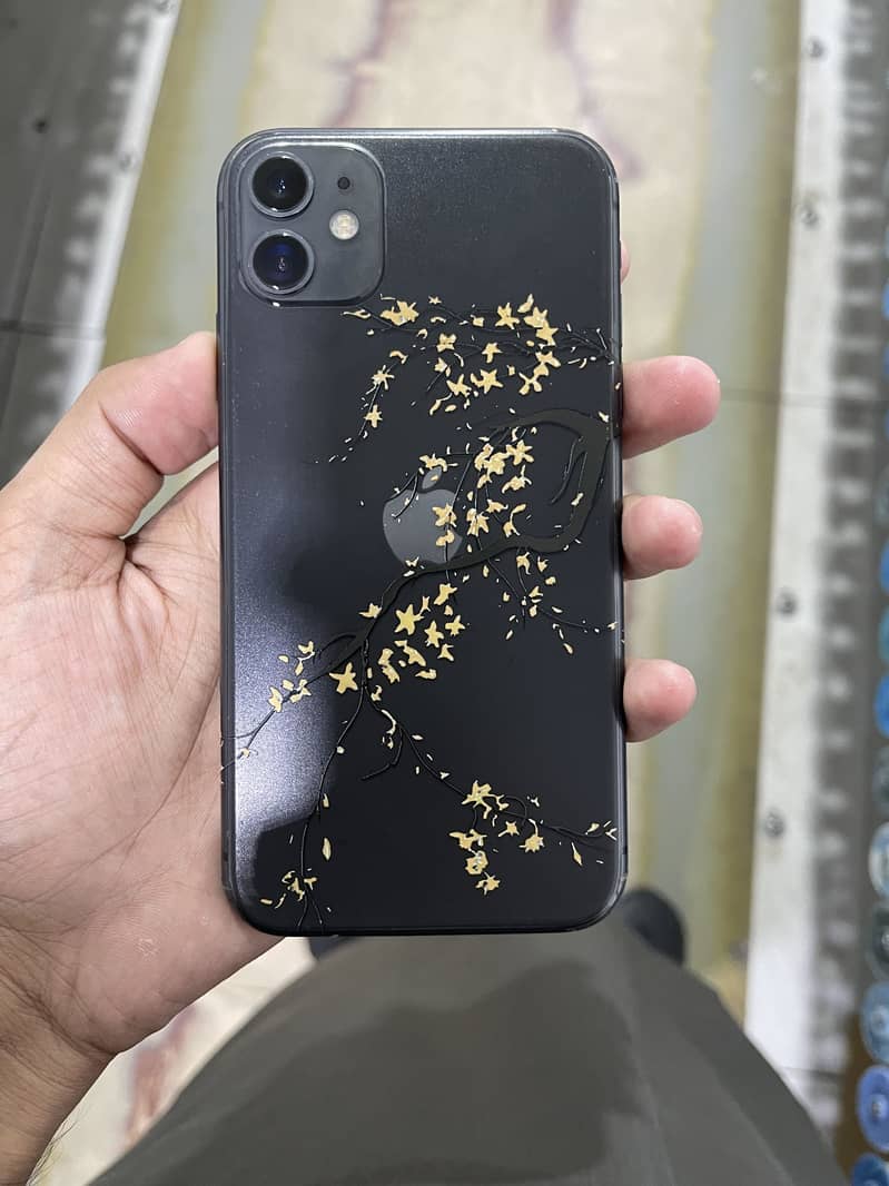 iPhone 11 2