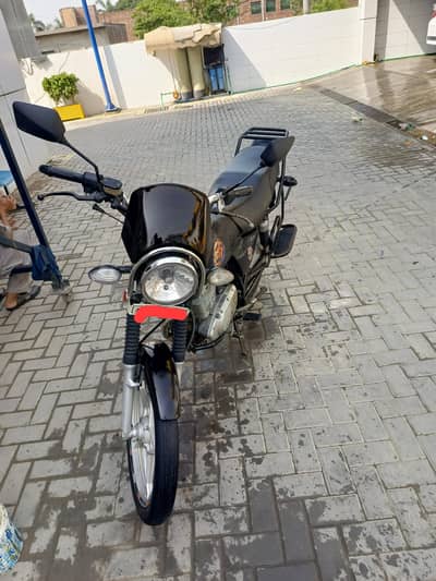 Suzuki GS 150 SE — 2015 Model For Sale