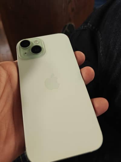 Apple iPhone 15
