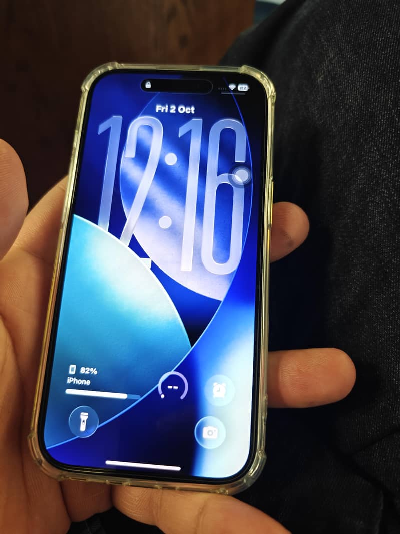 Apple iPhone 15 8