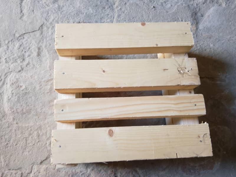 Bench 0