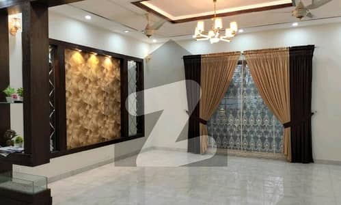 10 Marla House For Sale In Rs. 37000000 Only