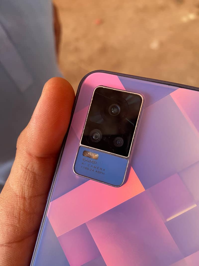 Vivo V21e 5
