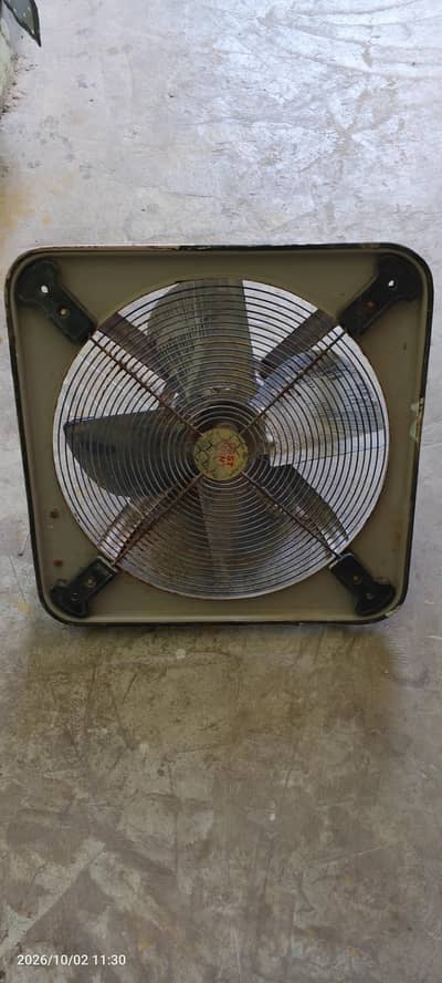 Hazoory traders fan