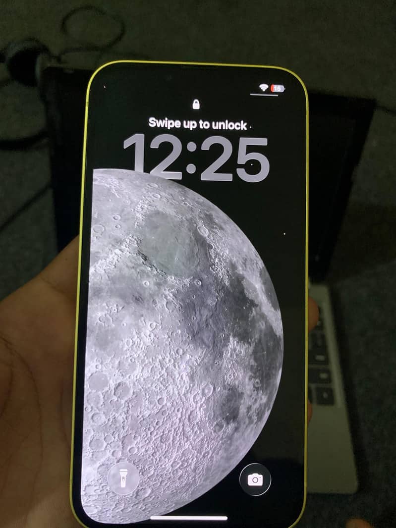 Apple iPhone 14 3