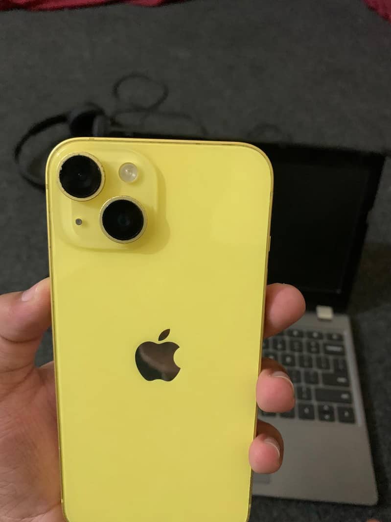 Apple iPhone 14 4