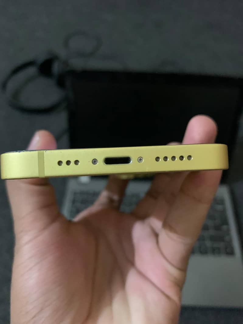 Apple iPhone 14 6