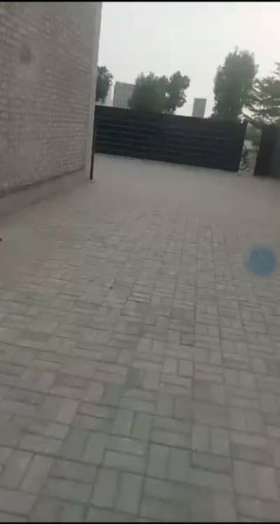 30000 sq. ft. factory available for Rent in Sunder Industrial Estate Lahore