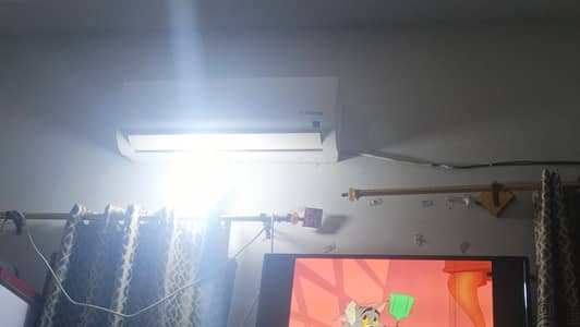 Electric and AC technician