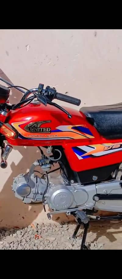 bike bilkul ok ha lush condition ha 10/10 ha