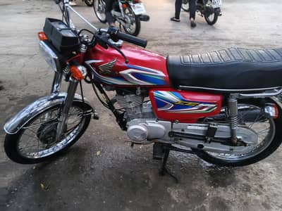 Honda CG 125 2022 Karachi