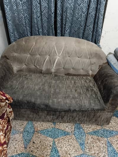 1 sofa 8/10 &2nd sofa 9/10