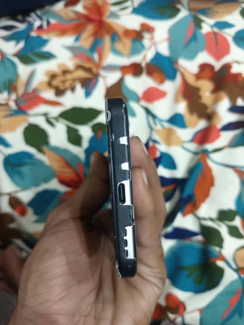 OPPO A6s 3