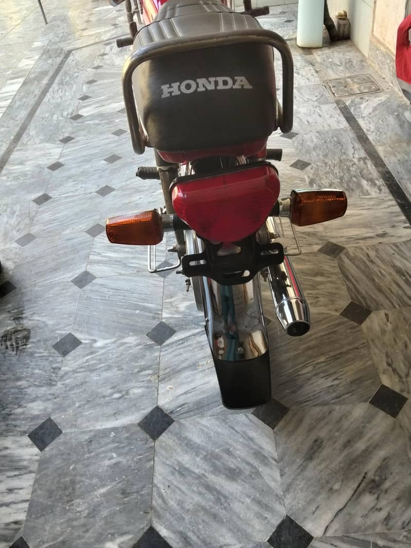 Dhoom YD70 2