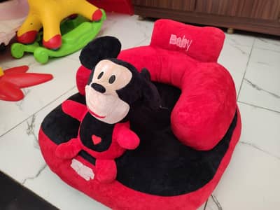 Baby training seat