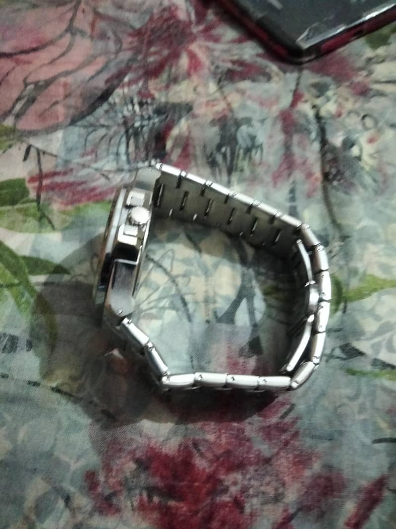 watches 2